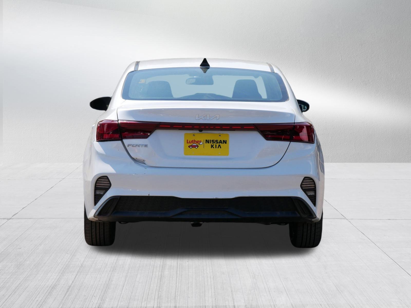 2023 Kia Forte LXS photo 6