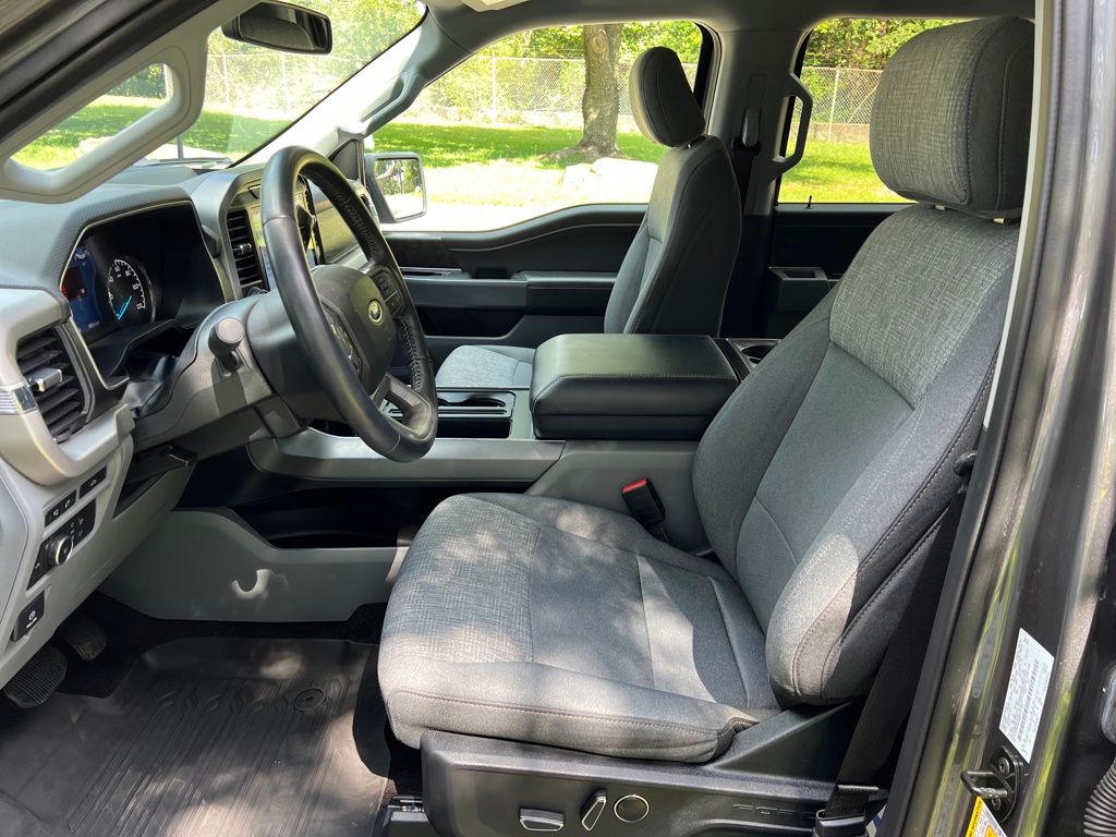 2021 Ford F-150 XLT photo 10