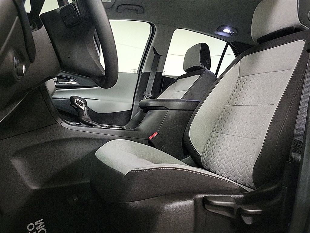 2023 CHEVROLET EQUINOX - Image 10