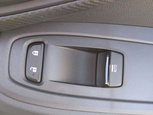 2025 Subaru Crosstrek Base photo 28