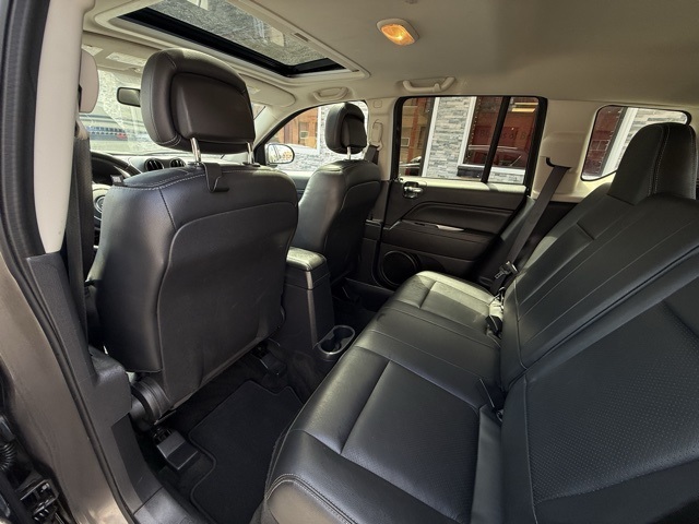 2016 Jeep Compass High Altitude photo 14