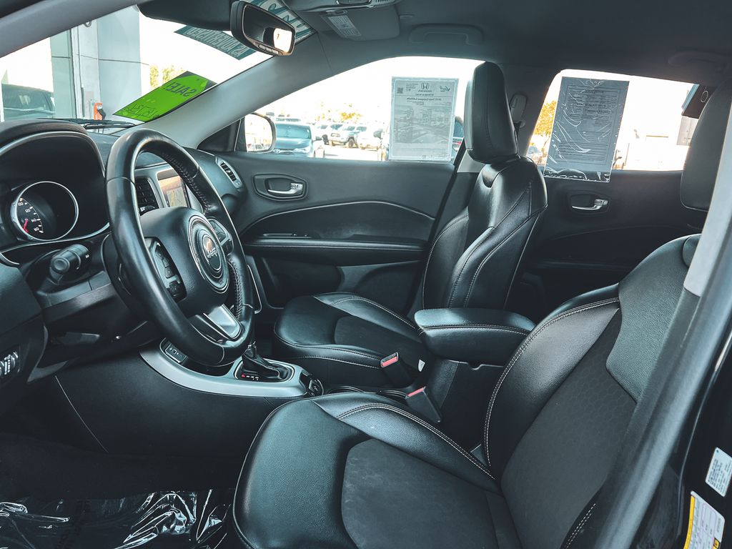 2019 Jeep Compass Latitude photo 22