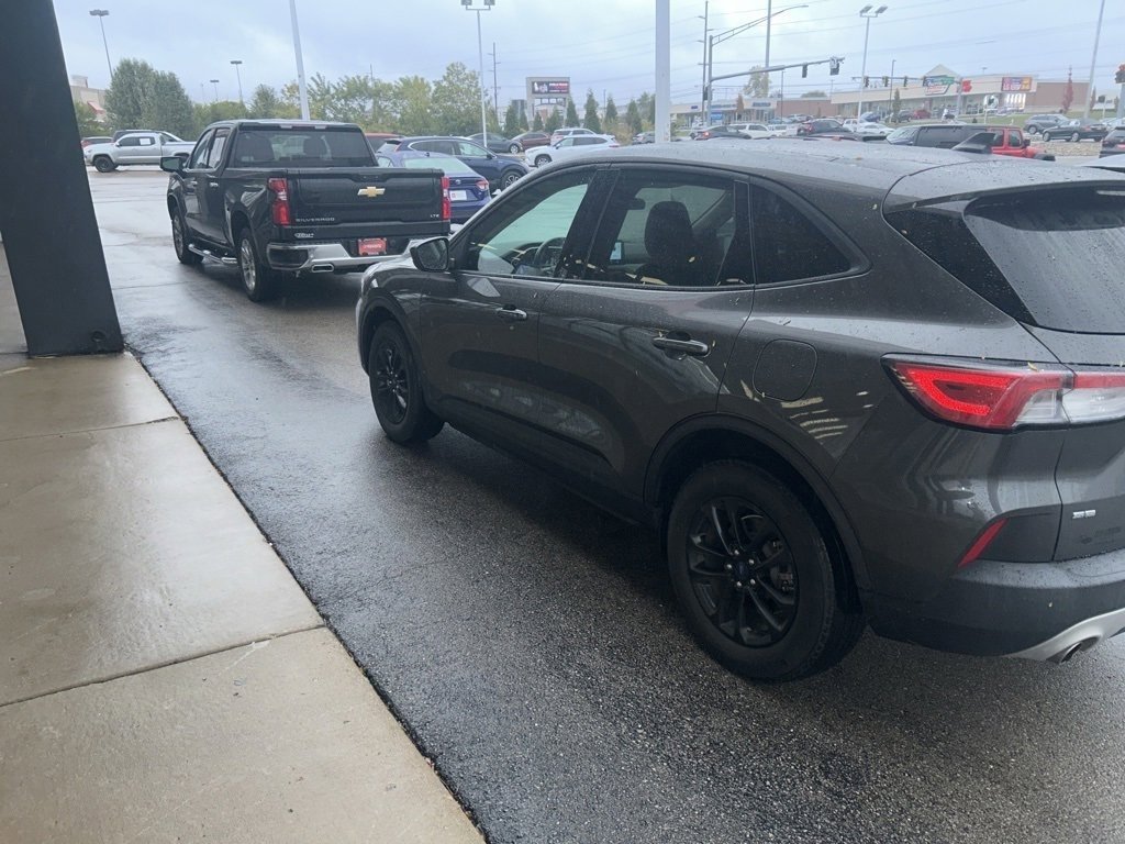 Used 2020 Ford Escape SE with VIN 1FMCU0BZ8LUC03627 for sale in Miamisburg, OH