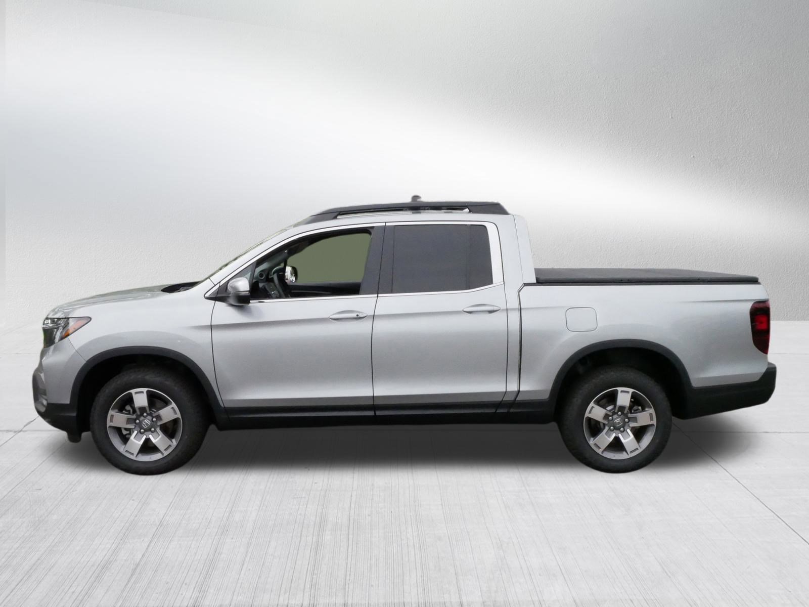 2025 Honda Ridgeline RTL photo 4
