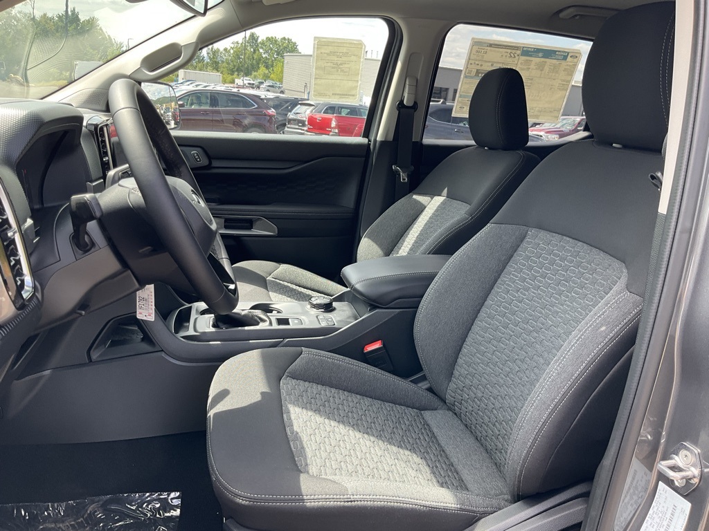 2025 Ford Ranger XLT photo 15