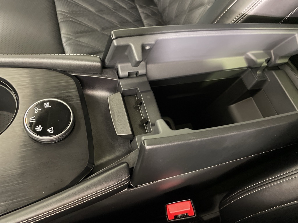 2026 Nissan Rogue Platinum photo 32