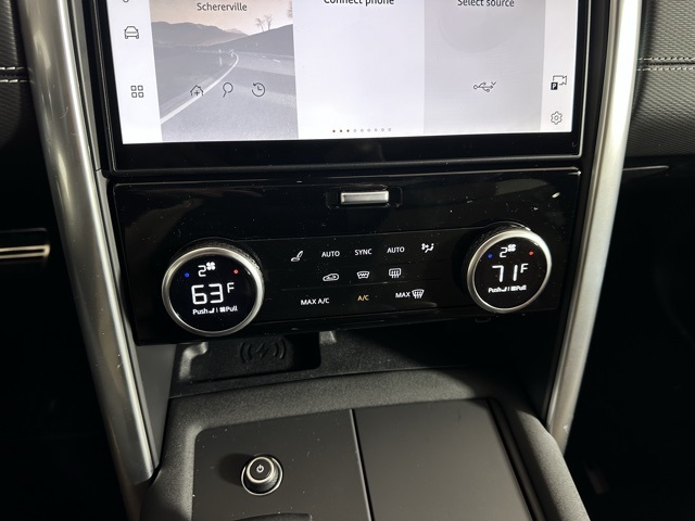 2025 Land Rover Discovery SE photo 30