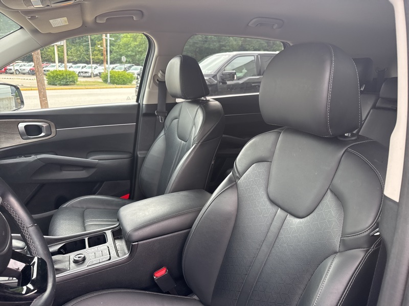 2023 Kia Sorento X-Line S photo 11