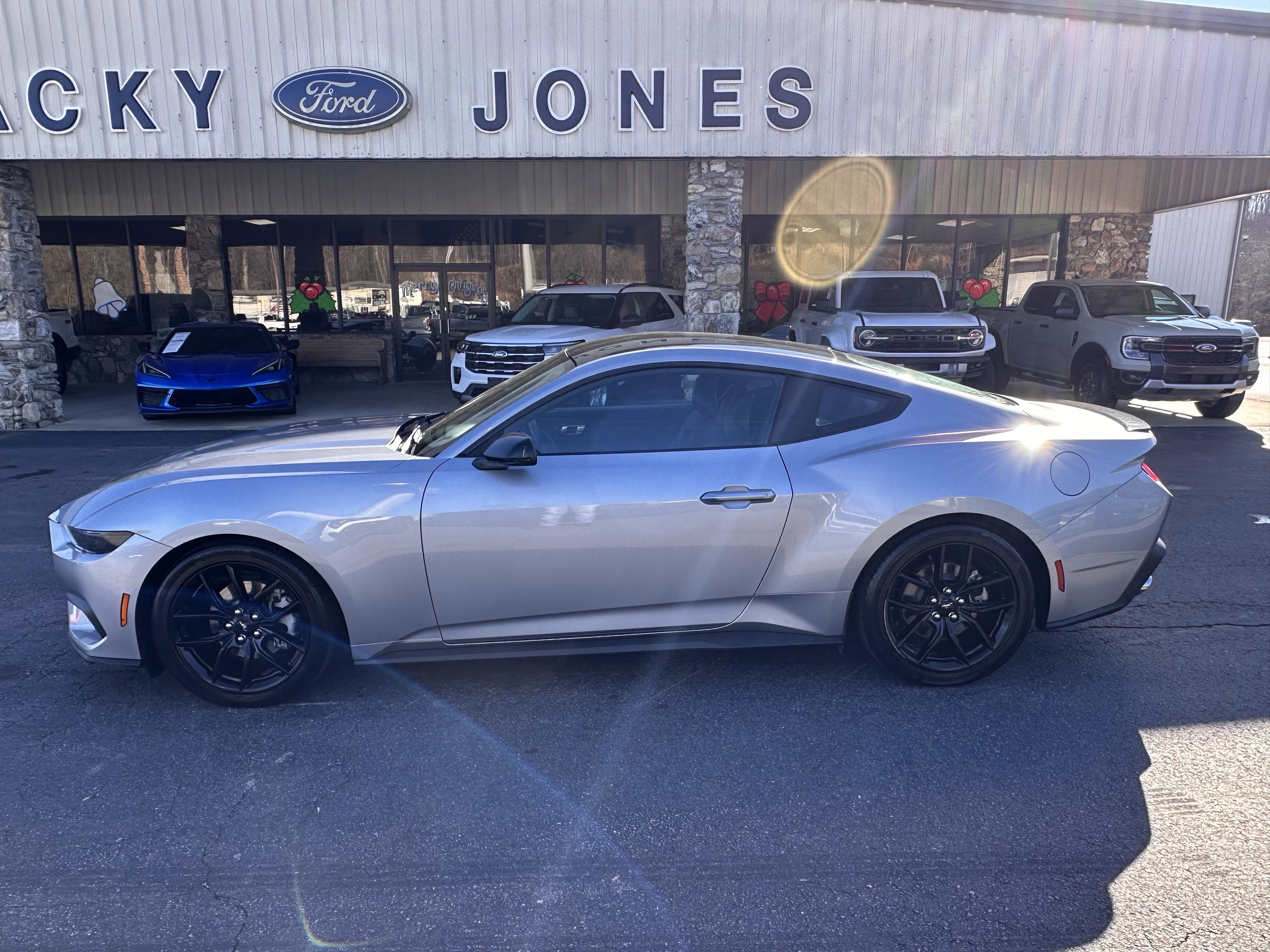 2024 Ford Mustang EcoBoost Premium's photo