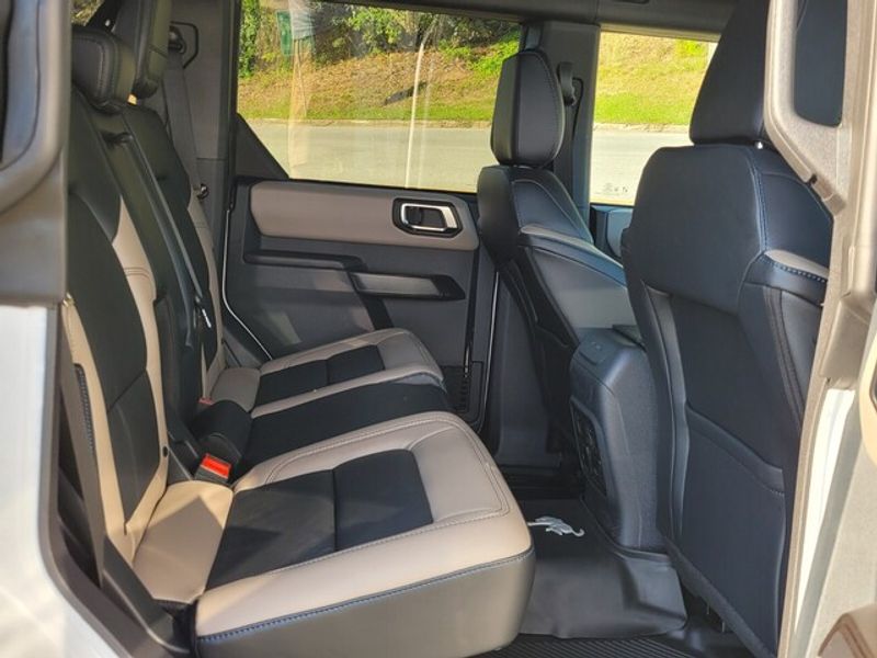 2024 Ford Bronco Wildtrak photo 14
