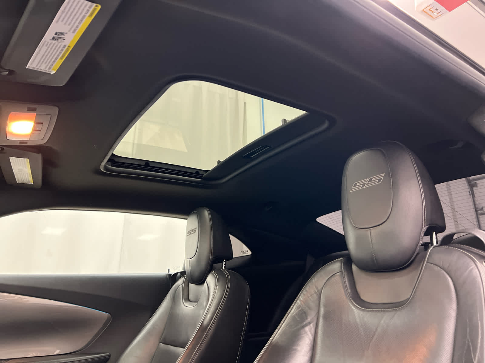 2011 Chevrolet Camaro 2SS photo 26