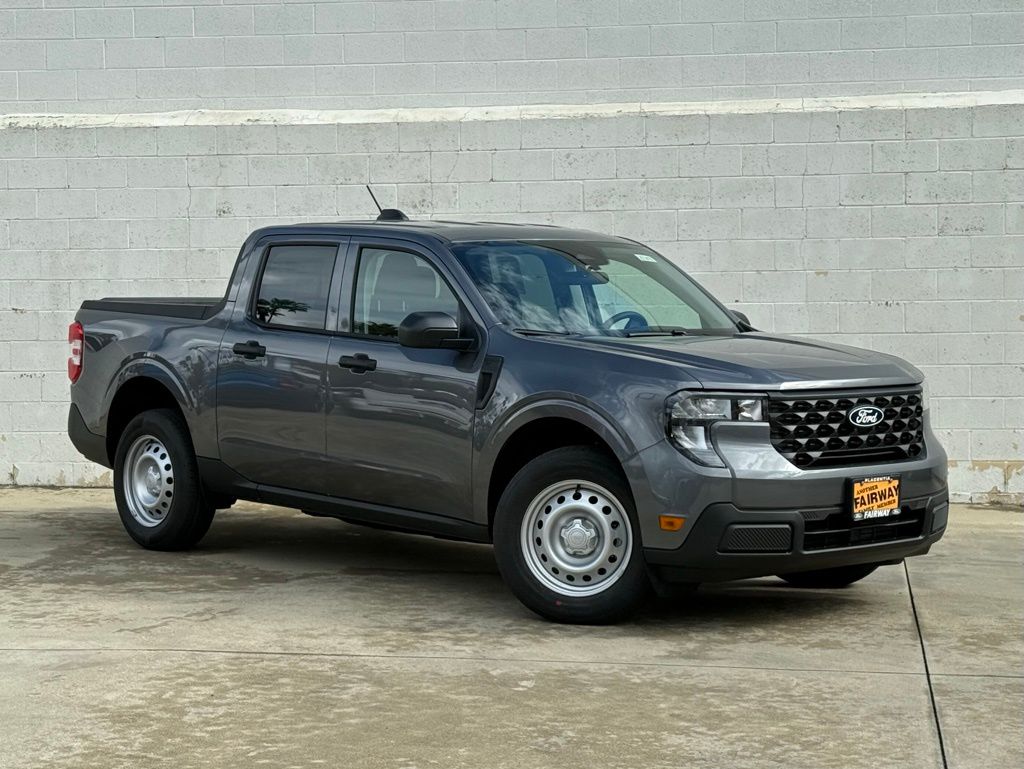 2025 Ford Maverick XL's photo