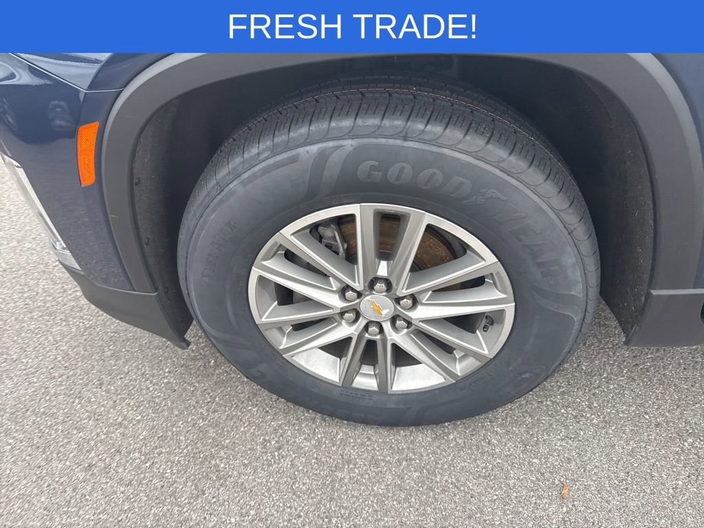 2023 Chevrolet Traverse Cloth photo 3