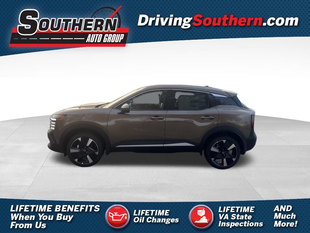 2025 Nissan Kicks SR AWD's photo