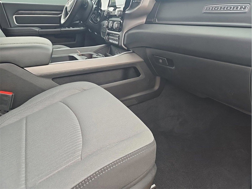 2024 Ram 2500 Big Horn photo 33