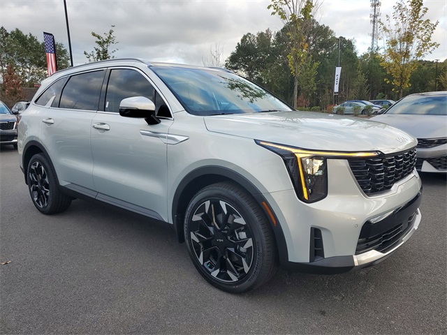 2026 Kia Sorento EX photo 2