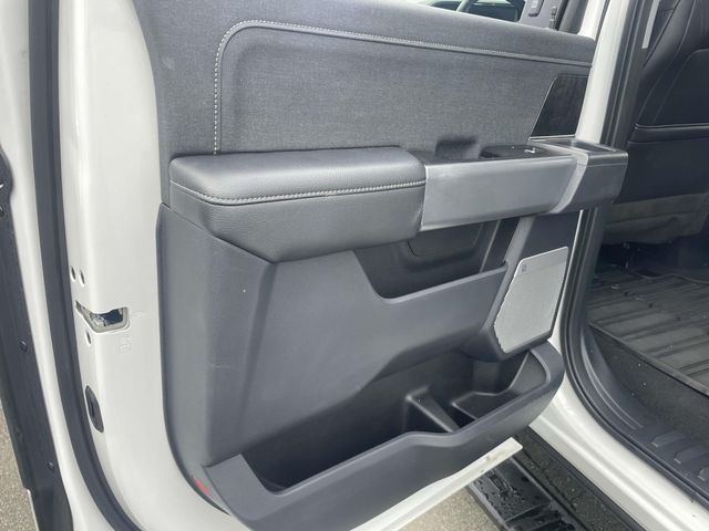 2023 Ford F-250 Lariat photo 14