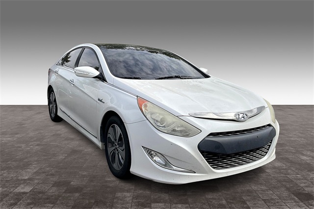 Used 2015 Hyundai Sonata Hybrid Limited with VIN KMHEC4A42FA118913 for sale in Farmington, NM