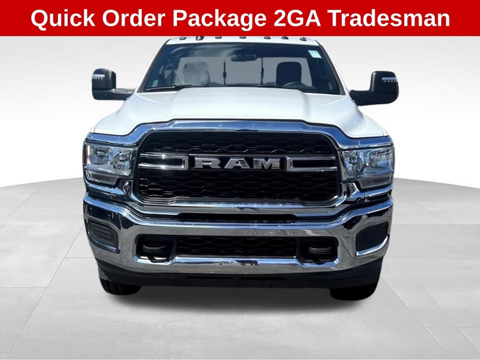 2024 Ram 2500 Tradesman photo 3