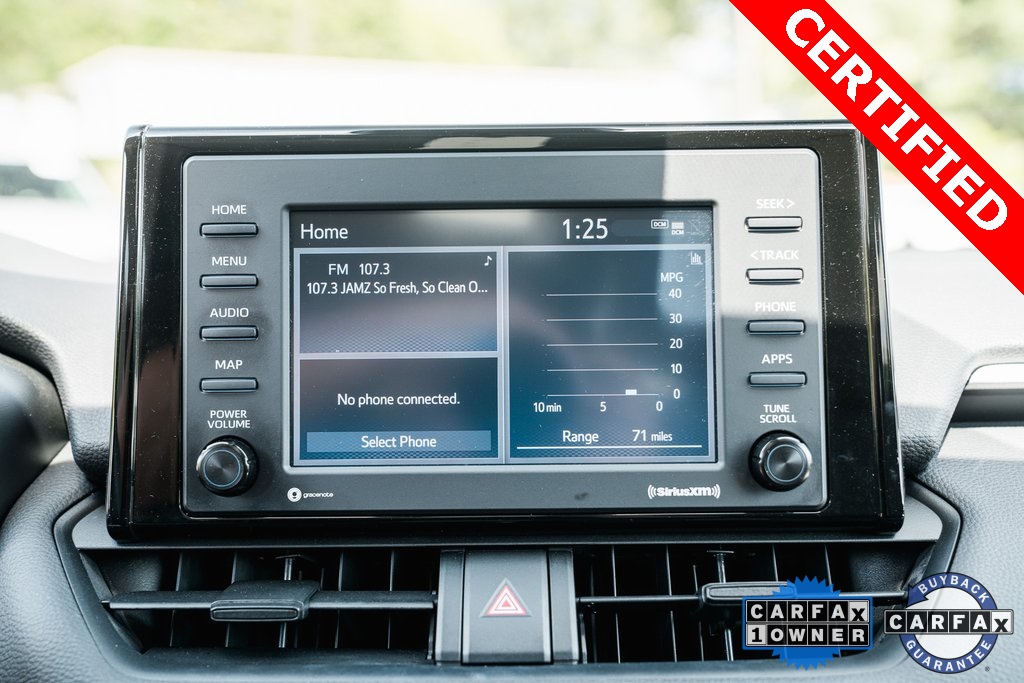 2022 Toyota RAV4 XLE photo 21
