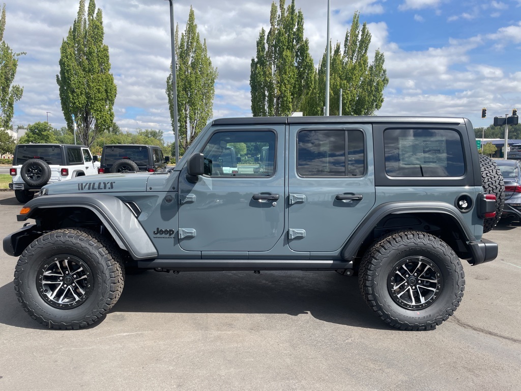 2025 Jeep Wrangler Willys photo 2