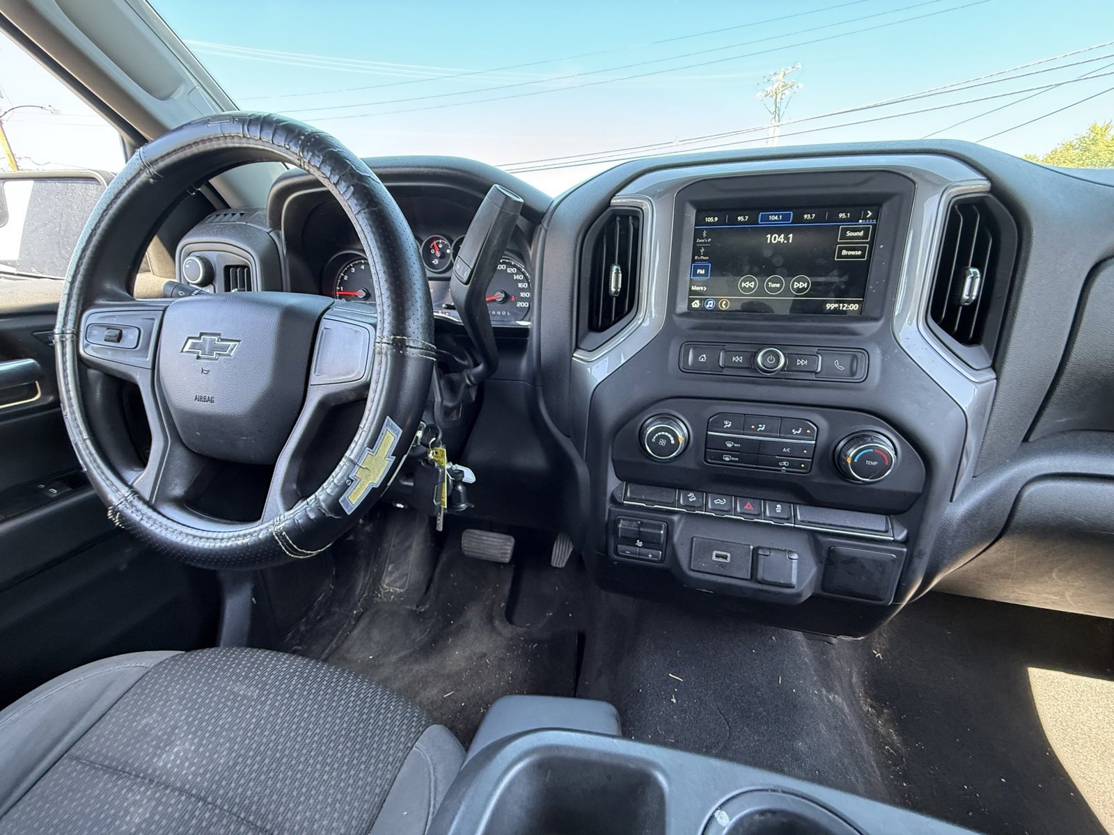 2019 Chevrolet Silverado 1500 Custom Trail Boss photo 3