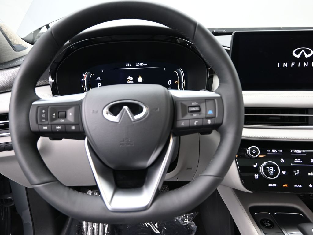2026 Infiniti QX60 Luxe photo 9