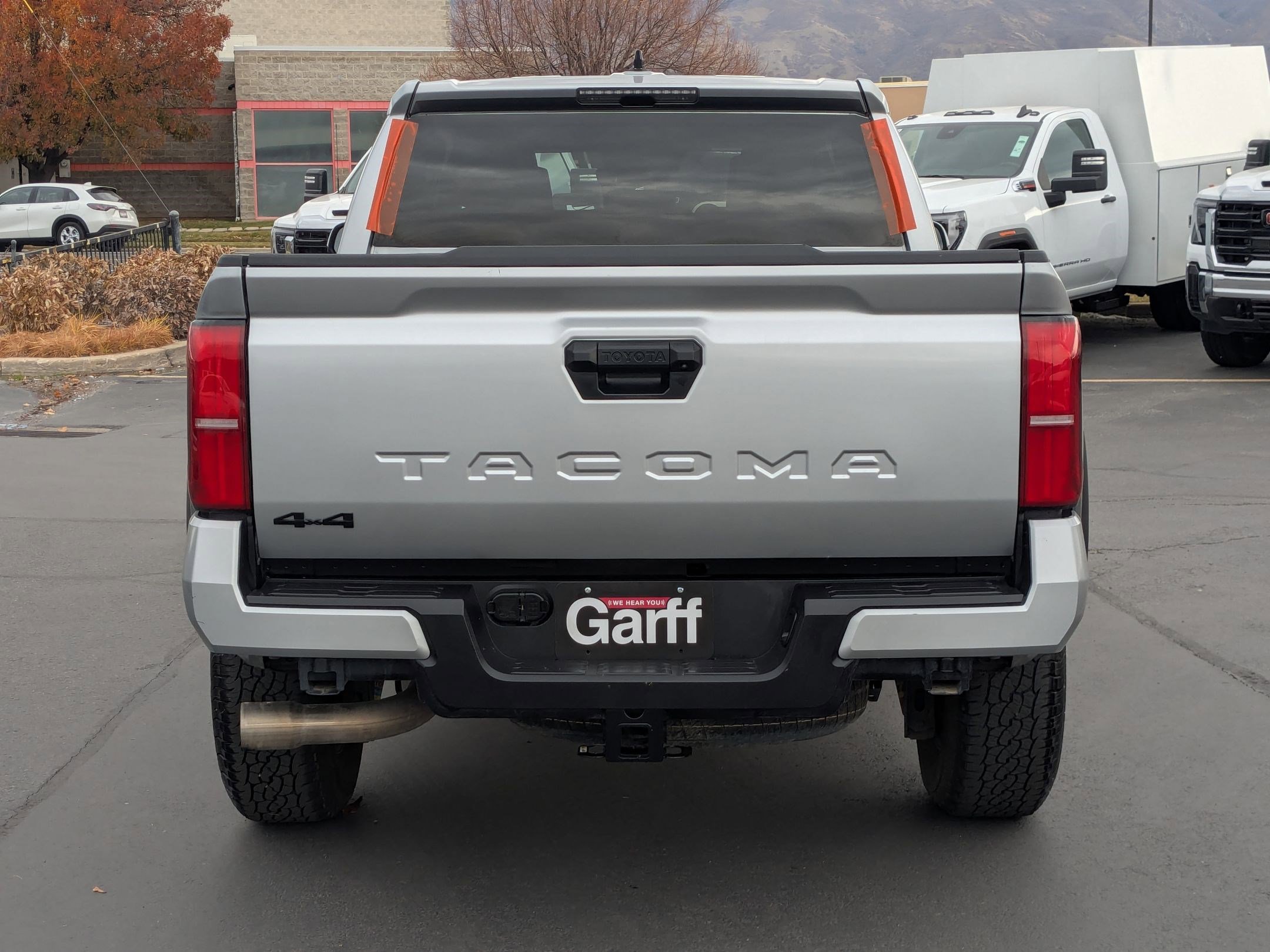 2024 Toyota Tacoma TRD photo 4