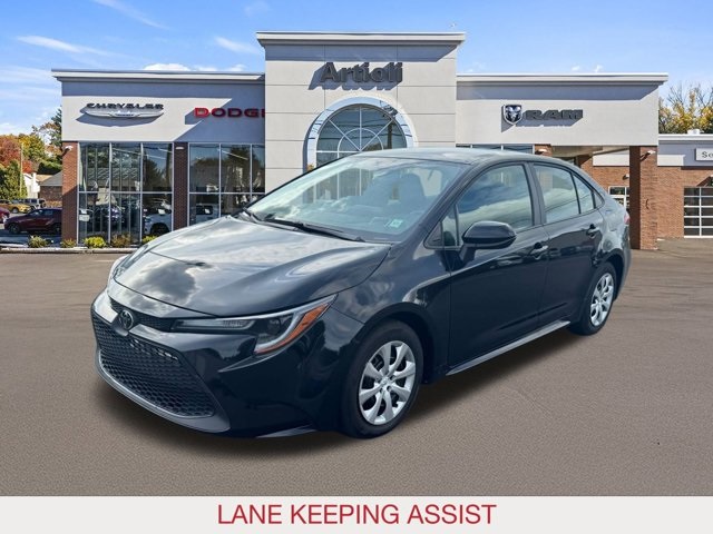 2024 Toyota Corolla LE photo 3