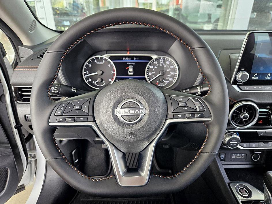 2025 Nissan Sentra SR photo 25