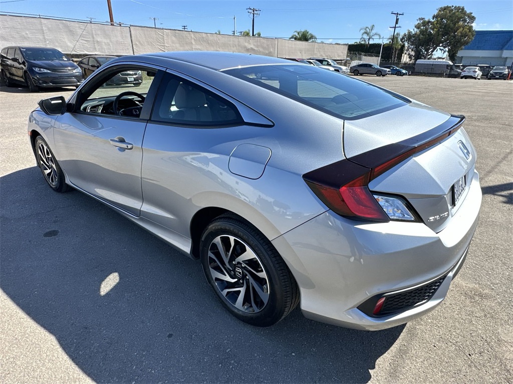 2018 Honda Civic LX photo 32