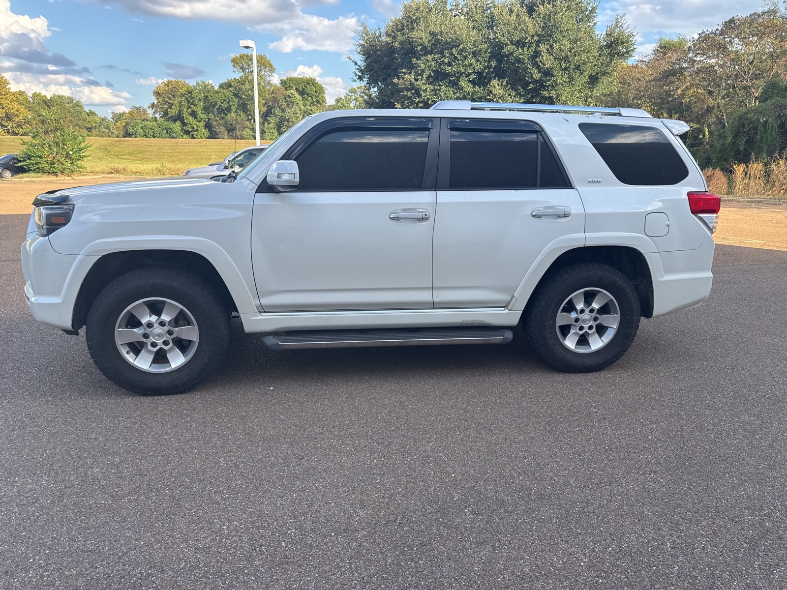 2012 Toyota 4Runner SR5 photo 3