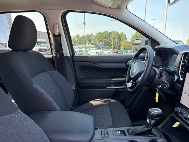 2025 Ford Ranger XLT photo 16