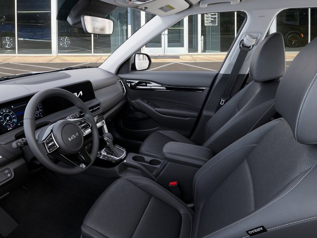 2025 Kia Seltos EX photo 11