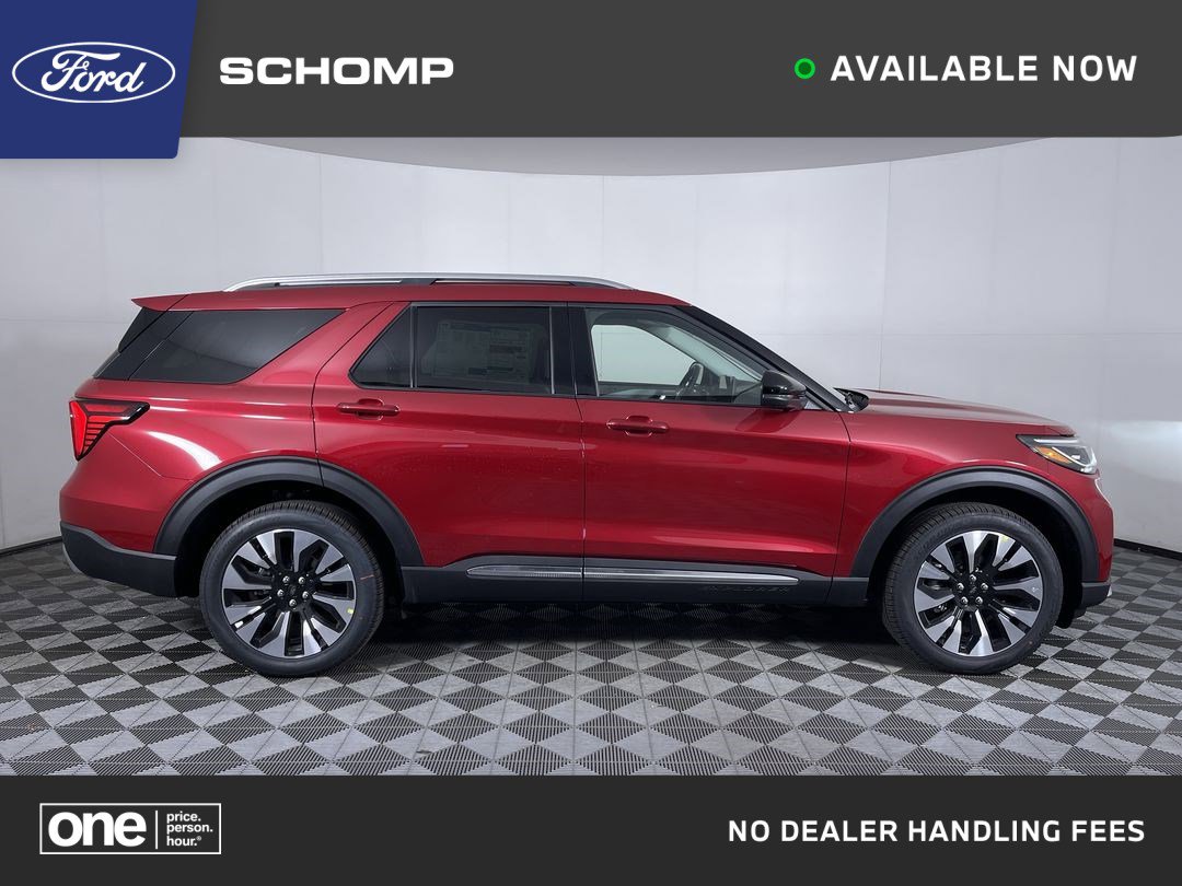 2026 Ford Explorer Platinum's photo