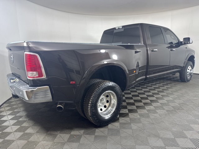 2016 Ram 3500 Laramie photo 3