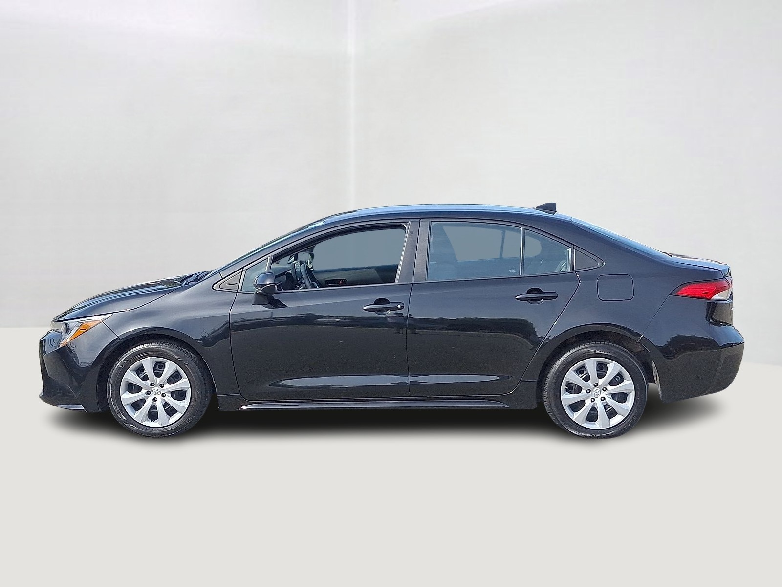 2022 Toyota Corolla LE photo 8