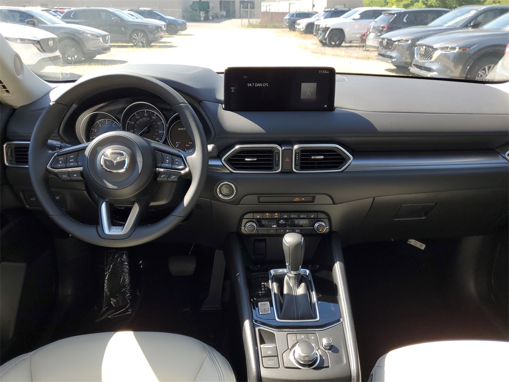 2025 Mazda CX-5 2.5 S Preferred photo 13