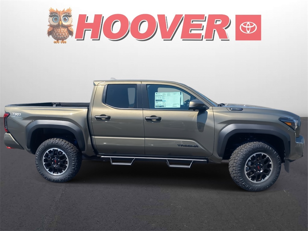 2025 Toyota Tacoma TRD Off-Road 4x4 Double Cab photo 2