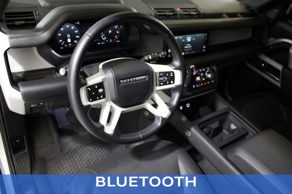 2023 Land Rover Defender 110 X-Dynamic SE photo 11