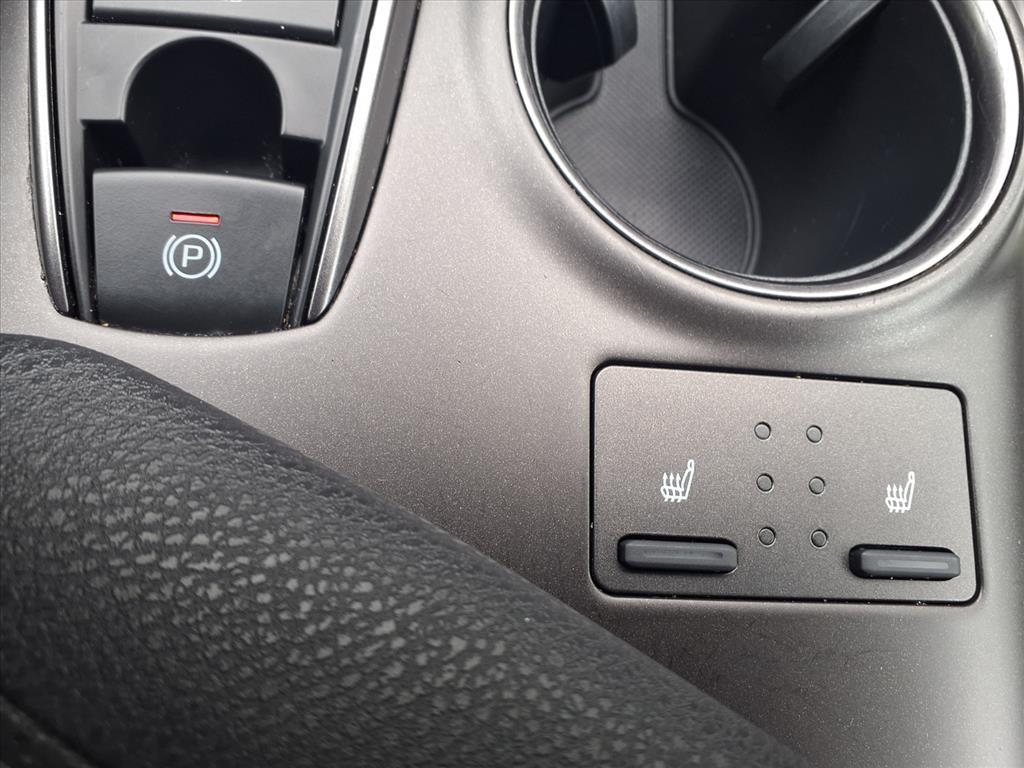 2024 Toyota Camry XSE photo 23