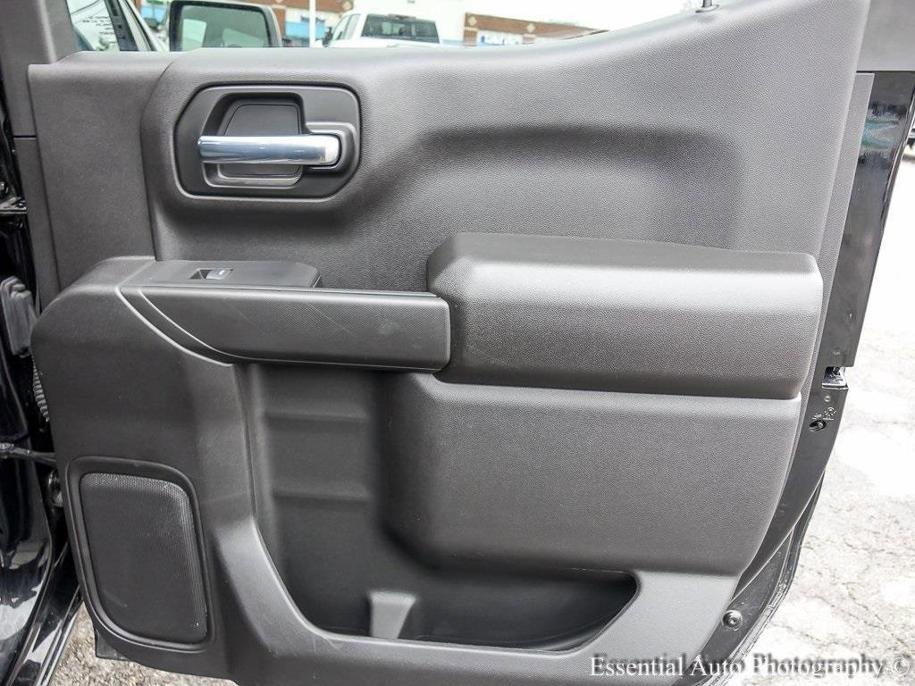 2023 CHEVROLET SILVERADO - Image 21