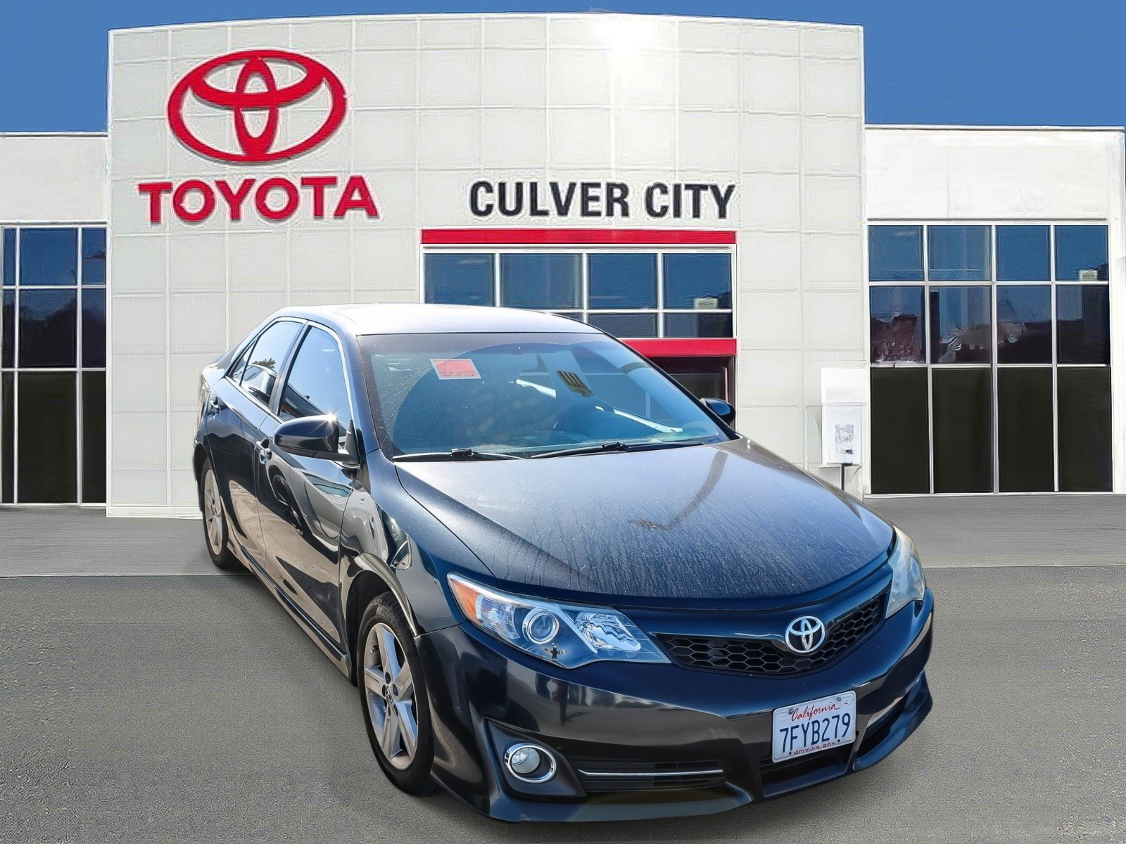 2014 Toyota Camry SE
