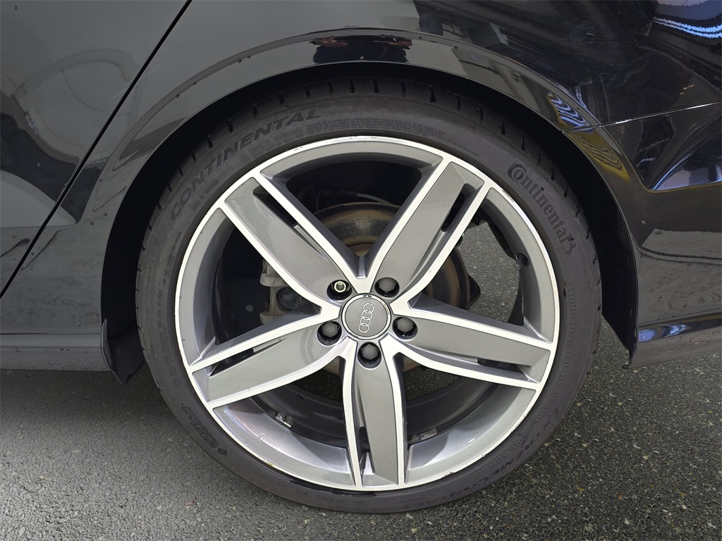 2015 Audi A3 2.0T Premium Plus photo 32