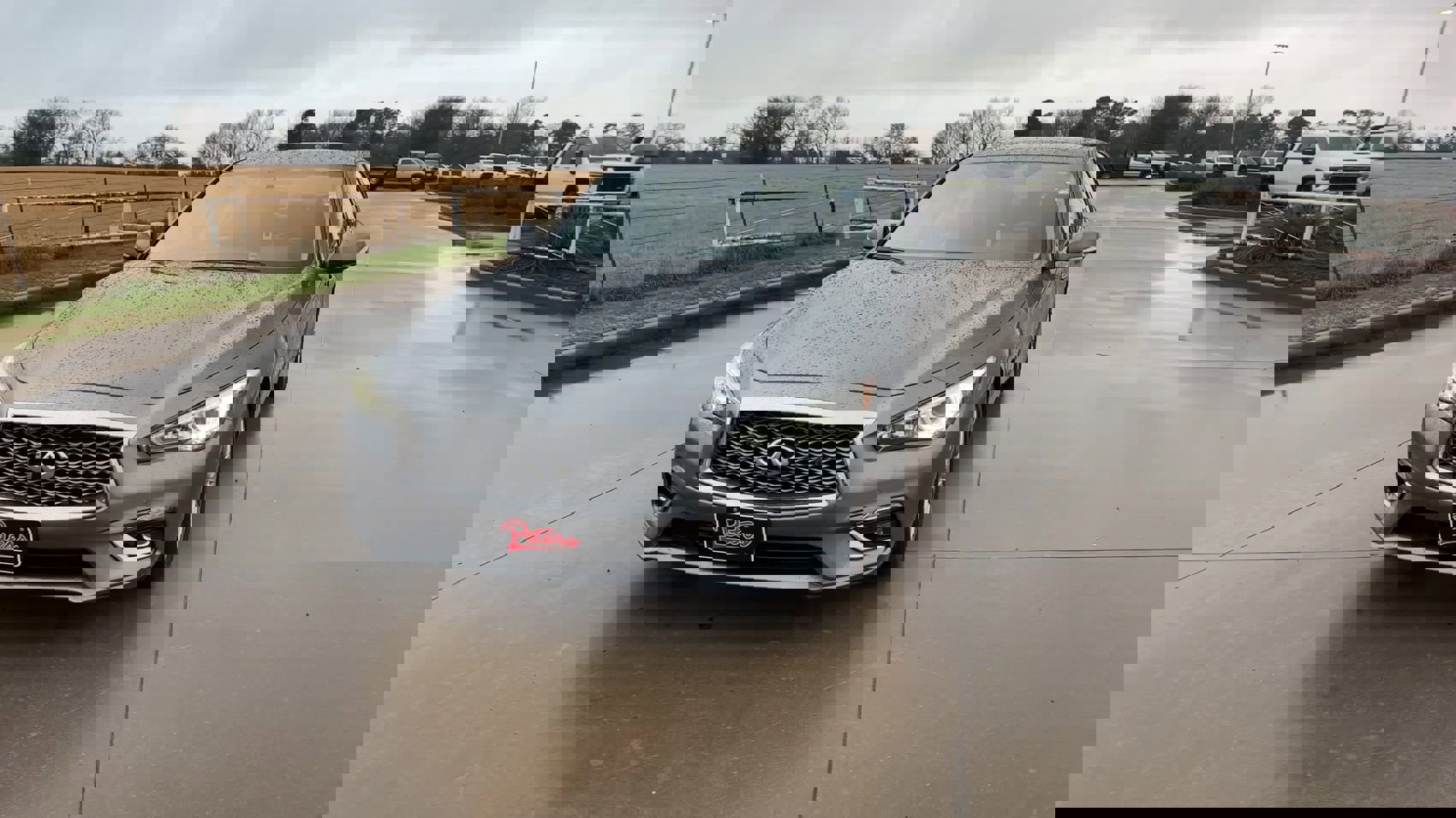 2024 Infiniti Q50 LUXE photo 3