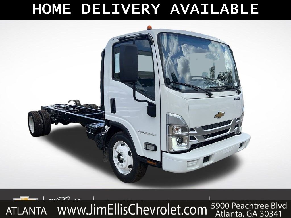 2025 Chevrolet Low Cab Forward Base's photo