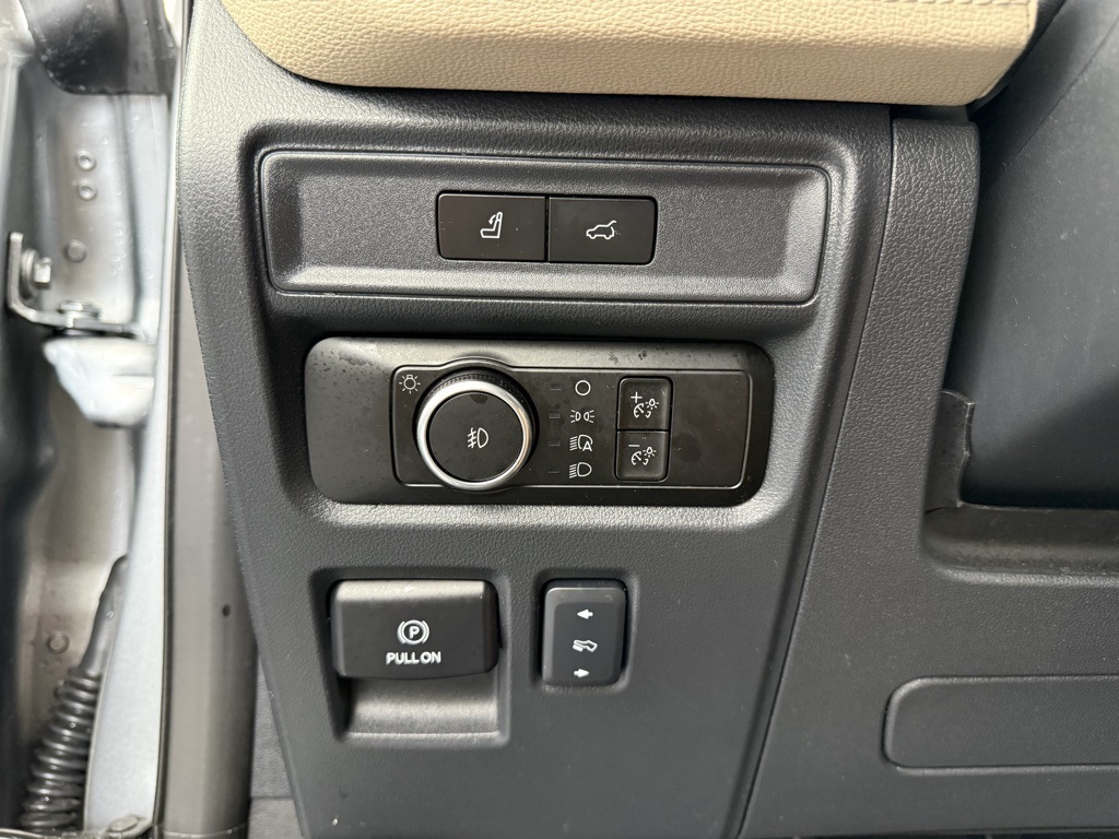 2024 Ford Expedition MAX Limited photo 23