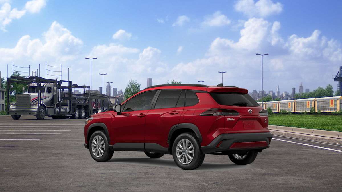2026 Toyota Corolla Cross LE photo 4