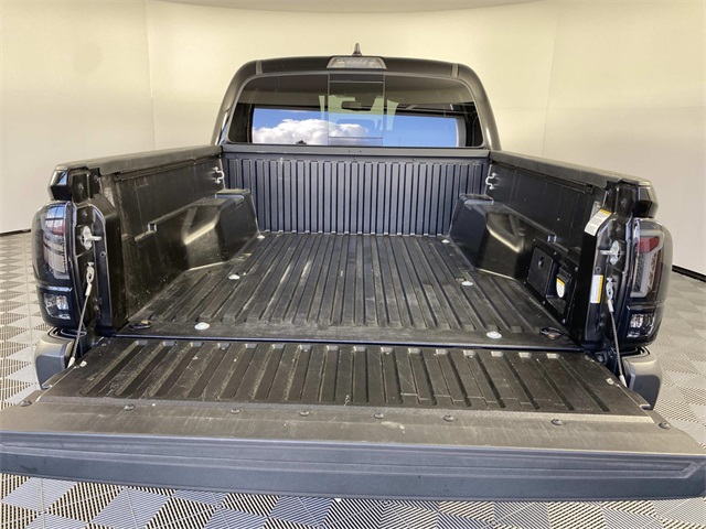 2023 Toyota Tacoma TRD Off-Road photo 7