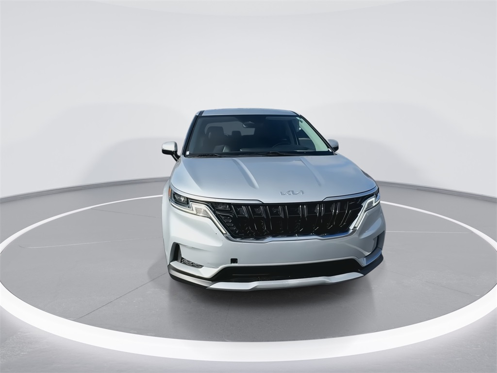 2022 Kia Carnival LXS photo 2